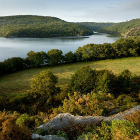 Destination Lac de Guerlédan