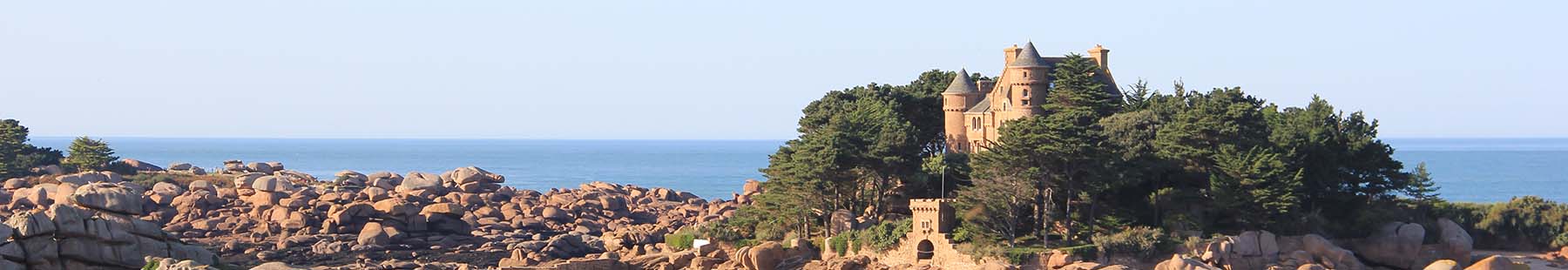 Cap sur la Côte de Granit Rose