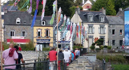 La Gacilly, cité des fleurs