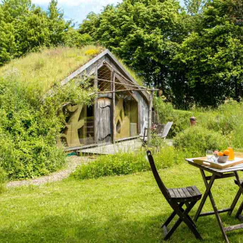 Ecolodge dans la prairie